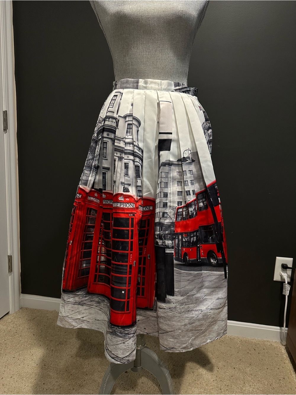 Chicwish Red & Gray London Scene Pleated Midi Skirt
